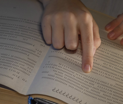 lettere_illeggibili