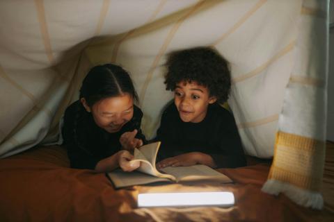 Leggere_sotto_la_tenda